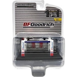Greenlight Elevador Taller BF Goodrich