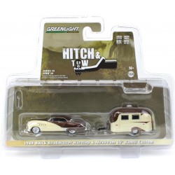 Greenlight 1949 Buick Roadmaster Hardtop con Airstream 16' Bambi