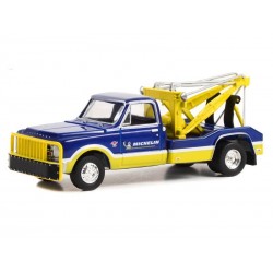 Greenlight 1967 Chevrolet...