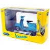 Welly Vespa 150cc Con Base 1:18