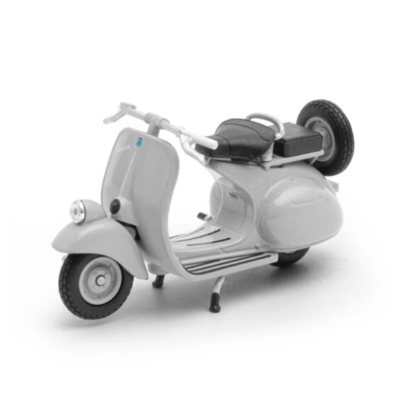 Welly Vespa 125cc Con Base 1:18