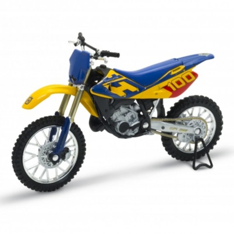 Welly Husqvarna CR125 Con Base 1:18