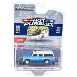 Greenlight 1990 Chevy Suburban K2500 Scottsdale
