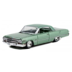 Greenlight 1963 Chevrolet...